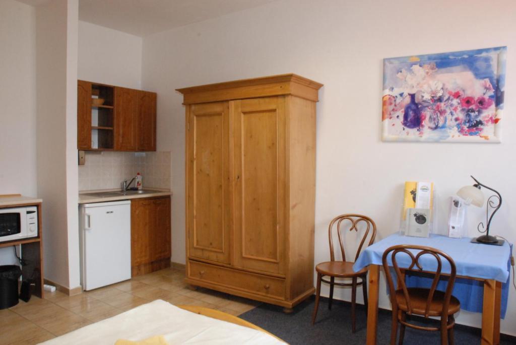 Hotel U Ruze Slavonice Rom bilde