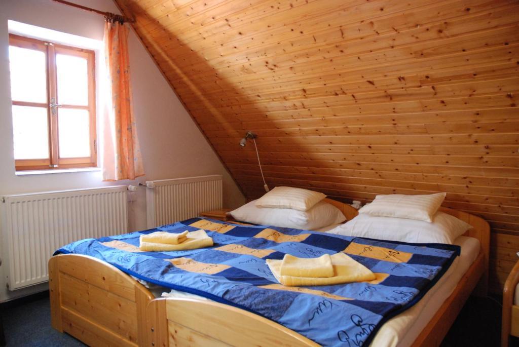 Hotel U Ruze Slavonice Rom bilde