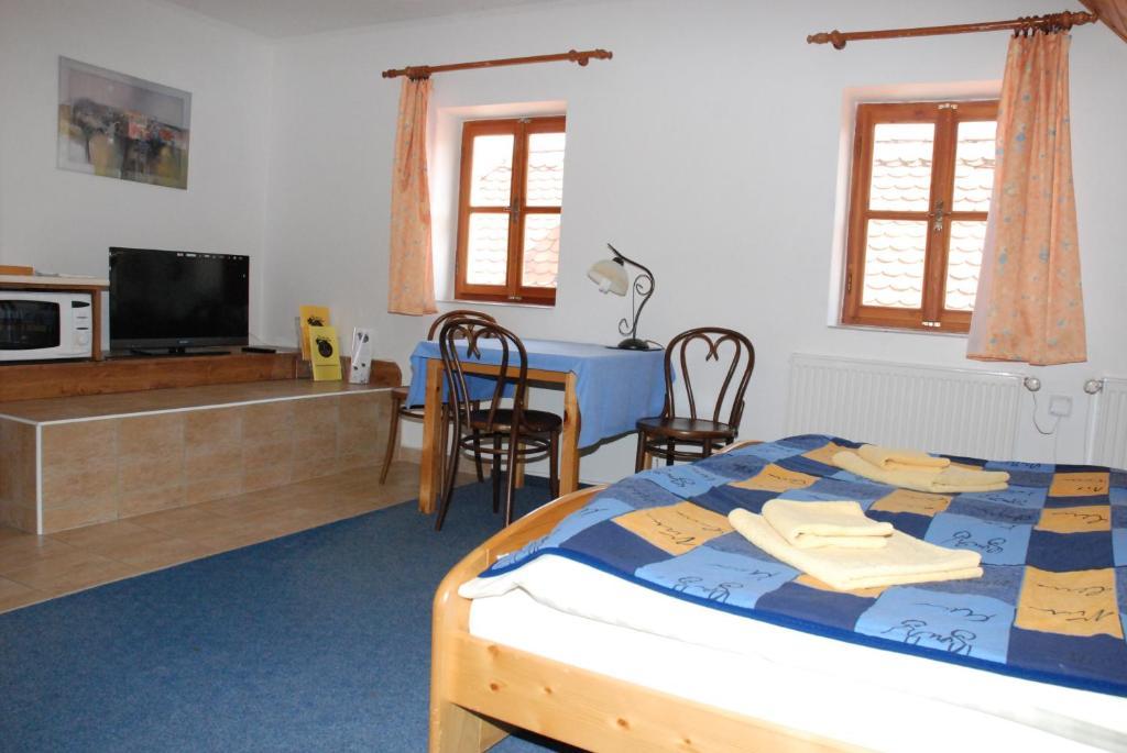 Hotel U Ruze Slavonice Rom bilde