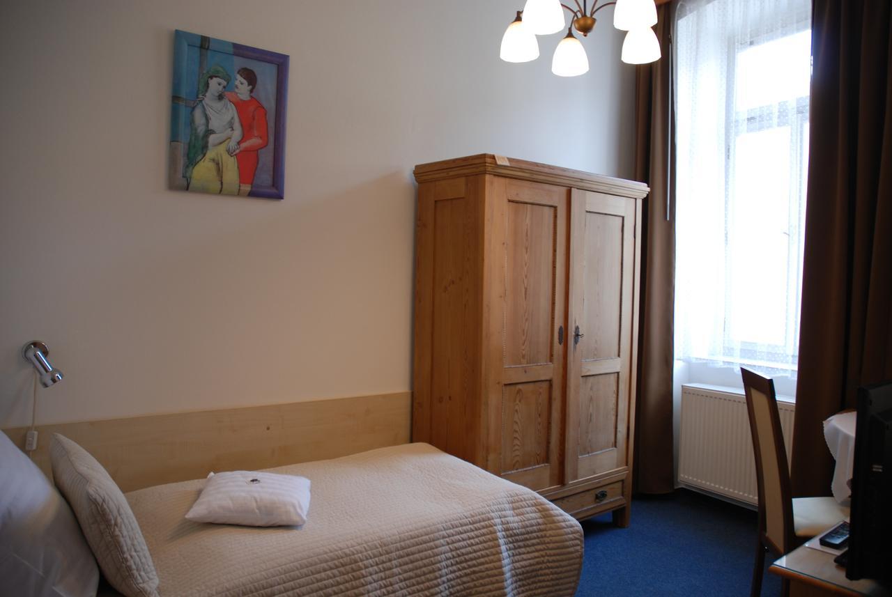 Hotel U Ruze Slavonice Eksteriør bilde